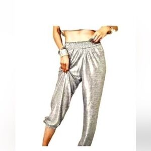 BY ANTHROPOLOGIE Gillian Silver Shimmer Jogger Pants NWT XS
